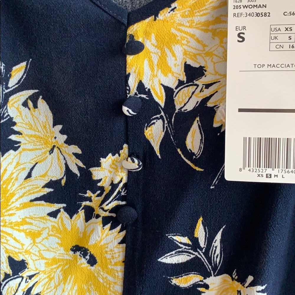 Mango NWT cami navy and yellow floral - Picture 5 of 8